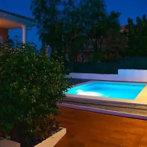 https://villa-el-olivo.1costadelsol.com